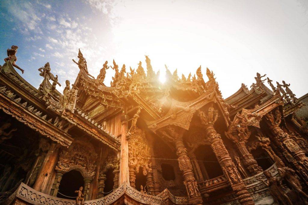 The Sanctuary of Truth wooden temple in Pattaya (4)