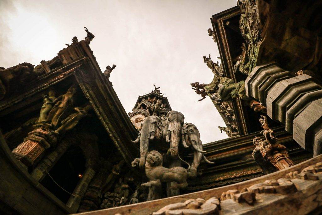 The Sanctuary of Truth wooden temple in Pattaya (5)